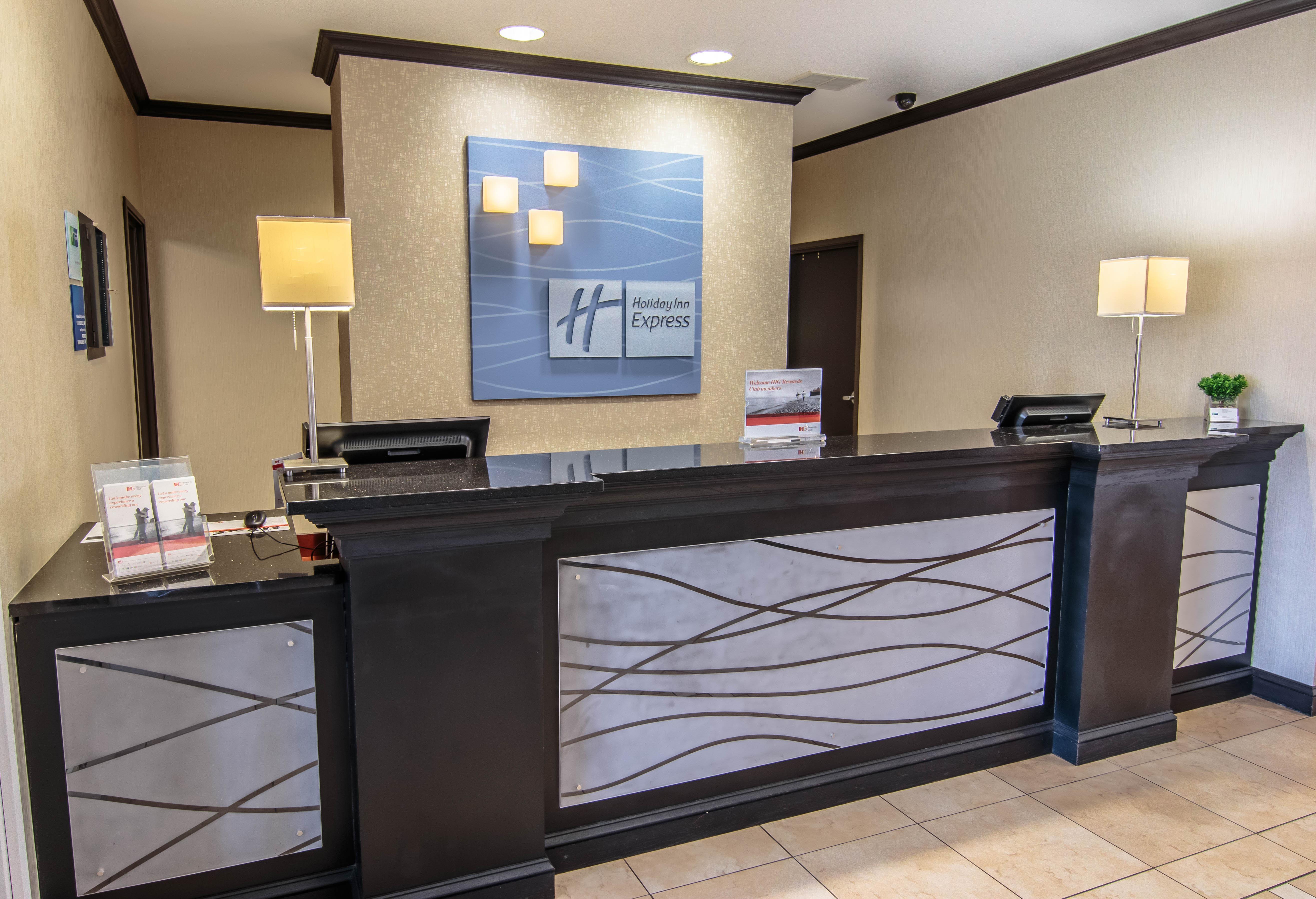 Holiday Inn Express Hotel & Suites Farmington, An Ihg Hotel Εξωτερικό φωτογραφία
