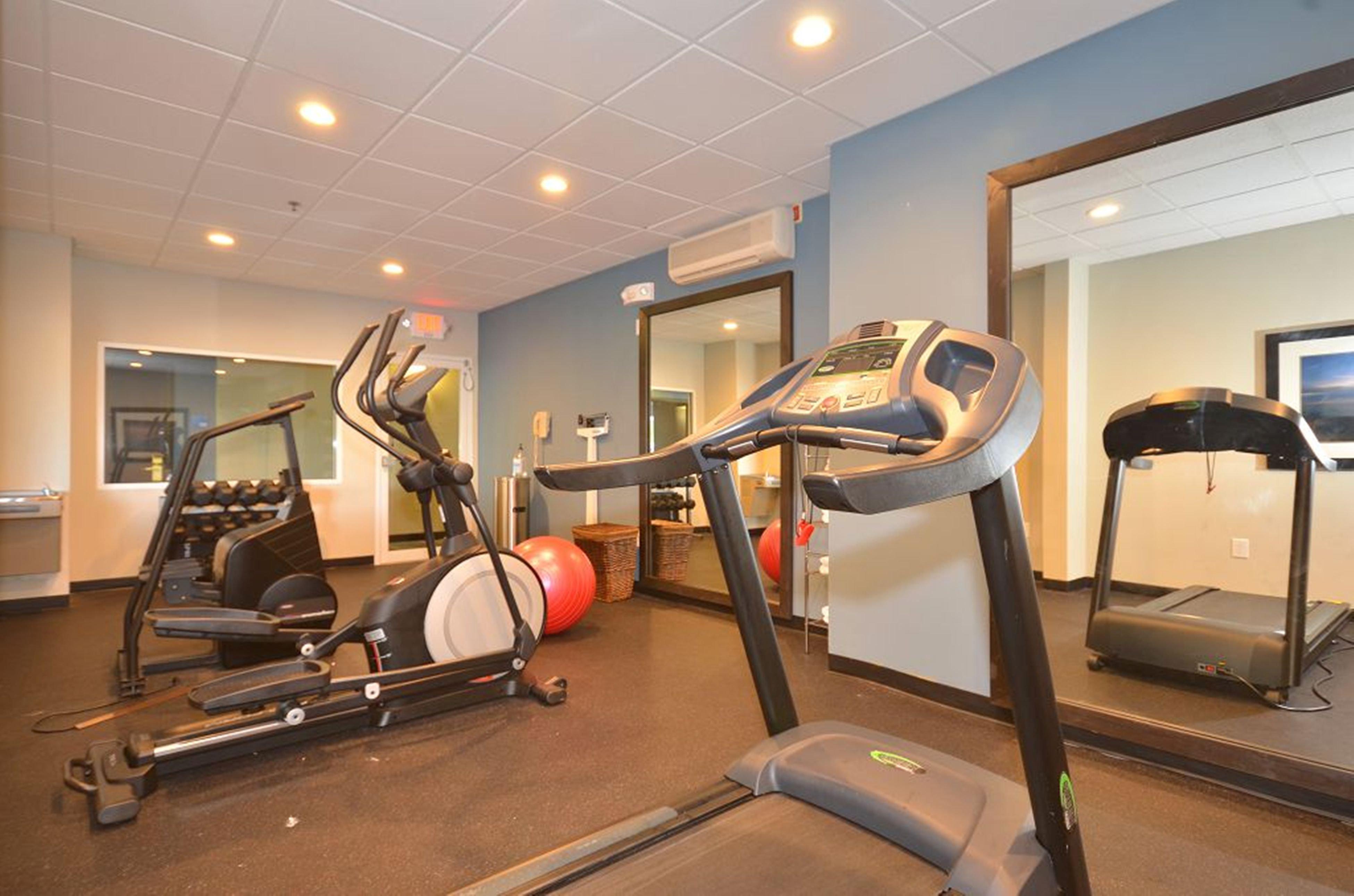 Holiday Inn Express Hotel & Suites Farmington, An Ihg Hotel Εξωτερικό φωτογραφία