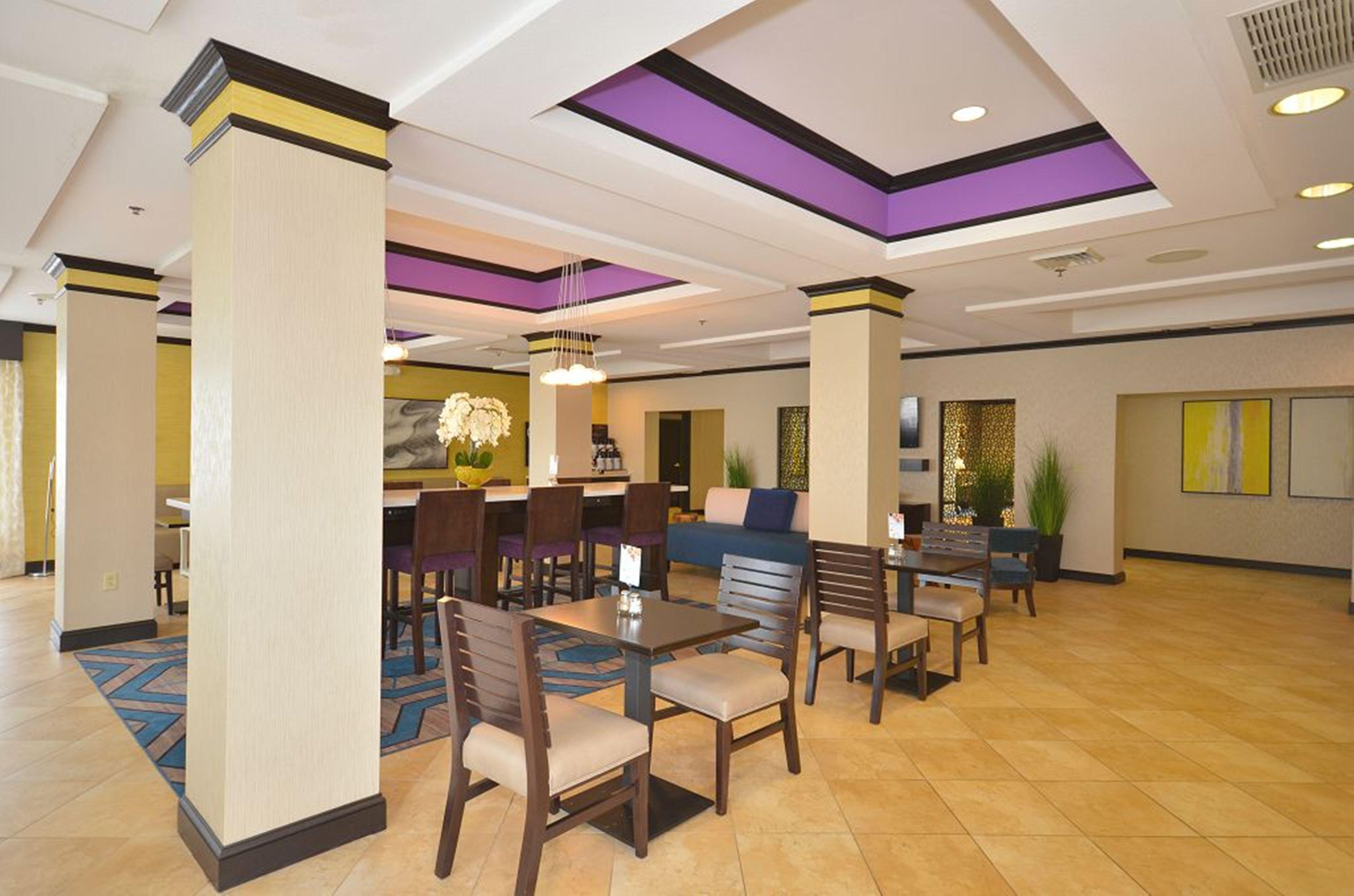 Holiday Inn Express Hotel & Suites Farmington, An Ihg Hotel Εξωτερικό φωτογραφία