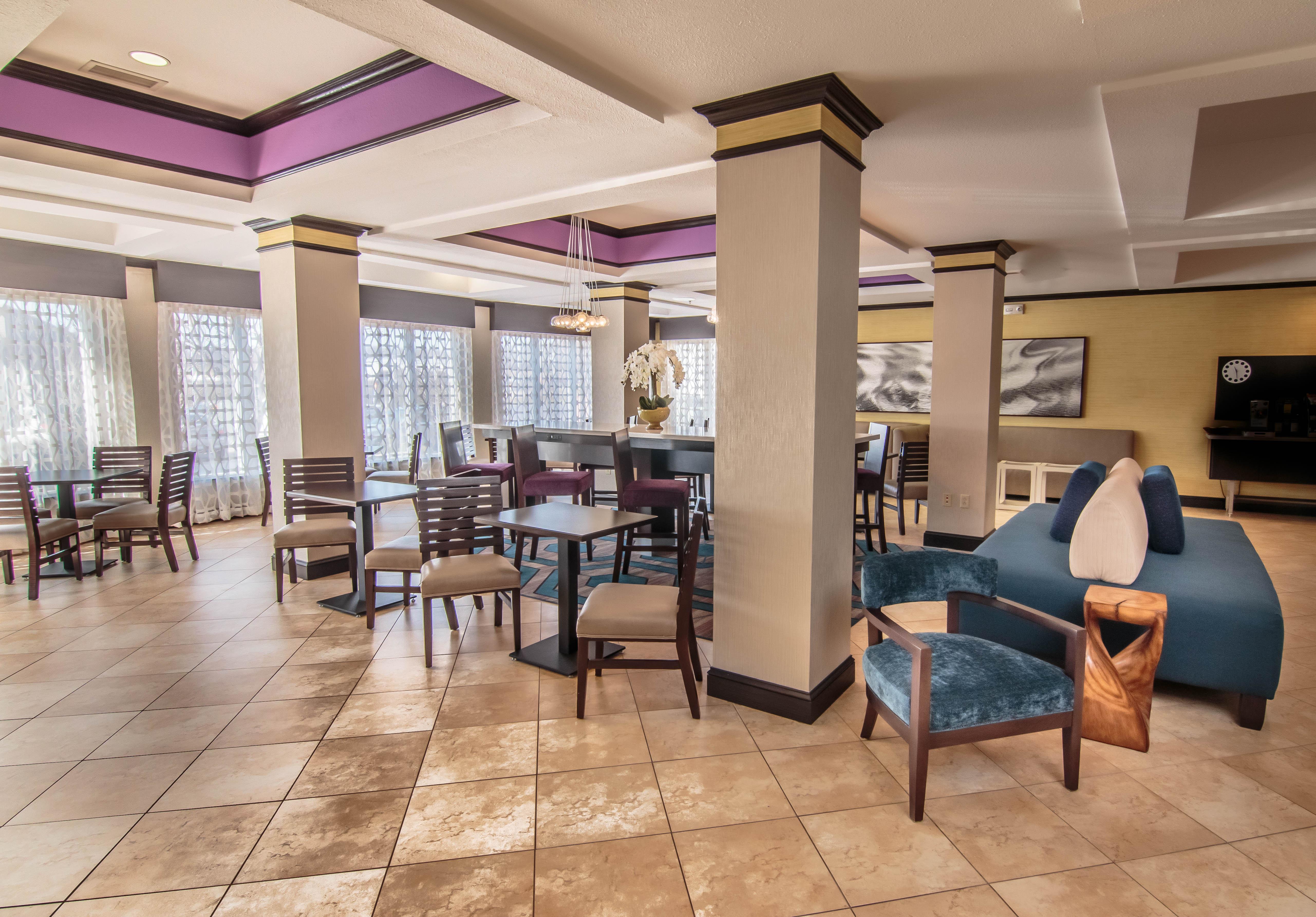 Holiday Inn Express Hotel & Suites Farmington, An Ihg Hotel Εξωτερικό φωτογραφία