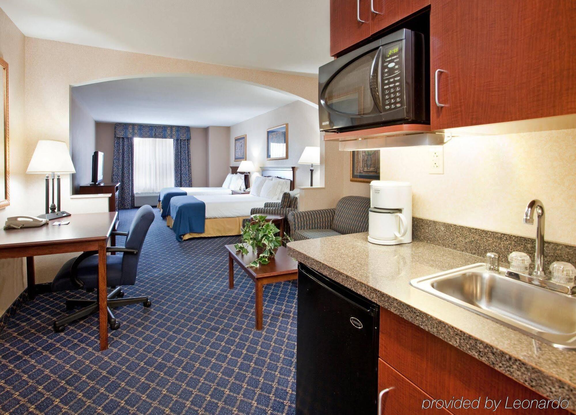 Holiday Inn Express Hotel & Suites Farmington, An Ihg Hotel Εξωτερικό φωτογραφία